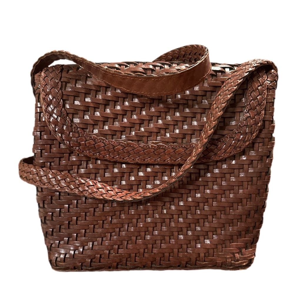 Elegant Brown Woven Crossbody Bag